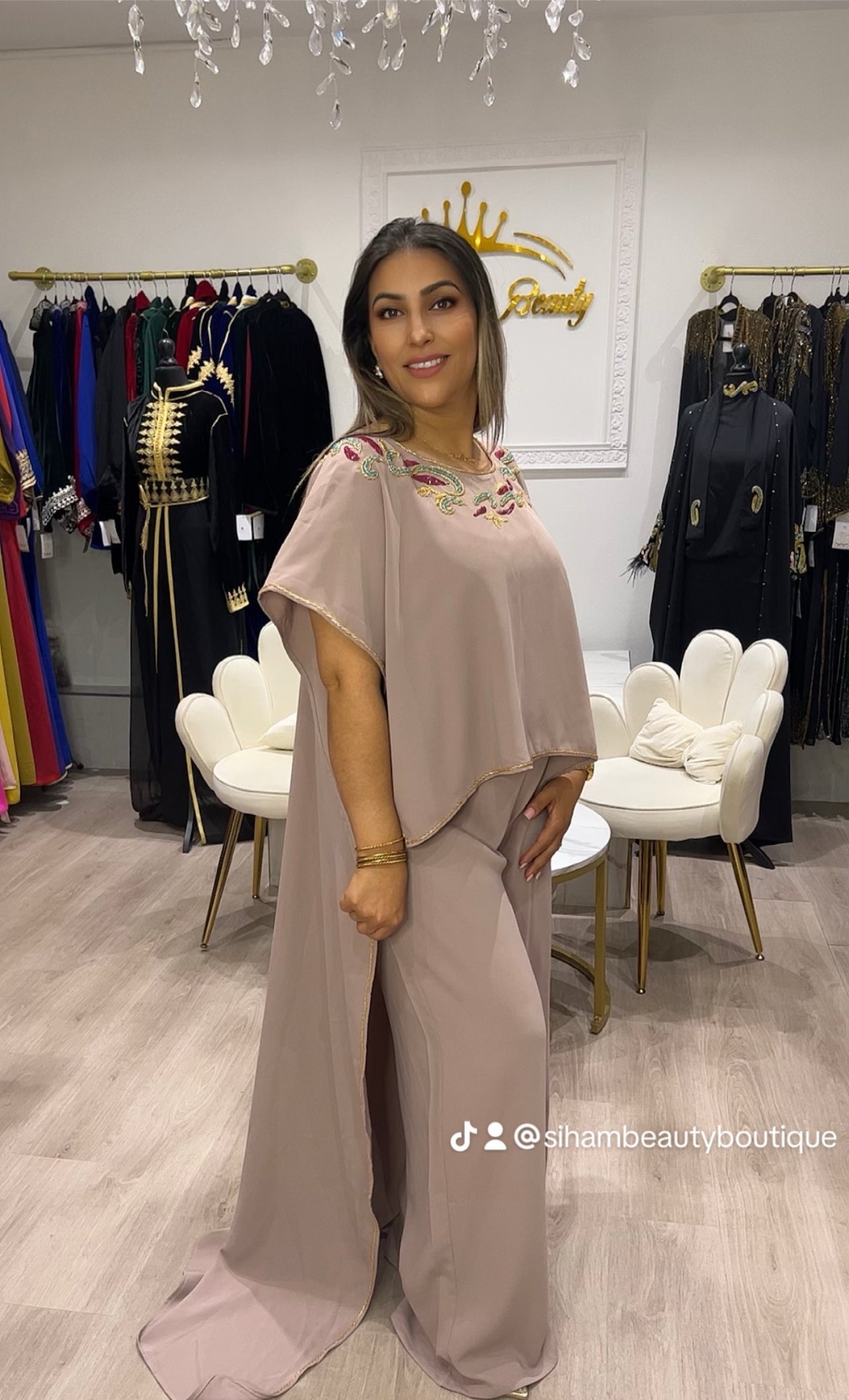 A CAFTAN CAPE