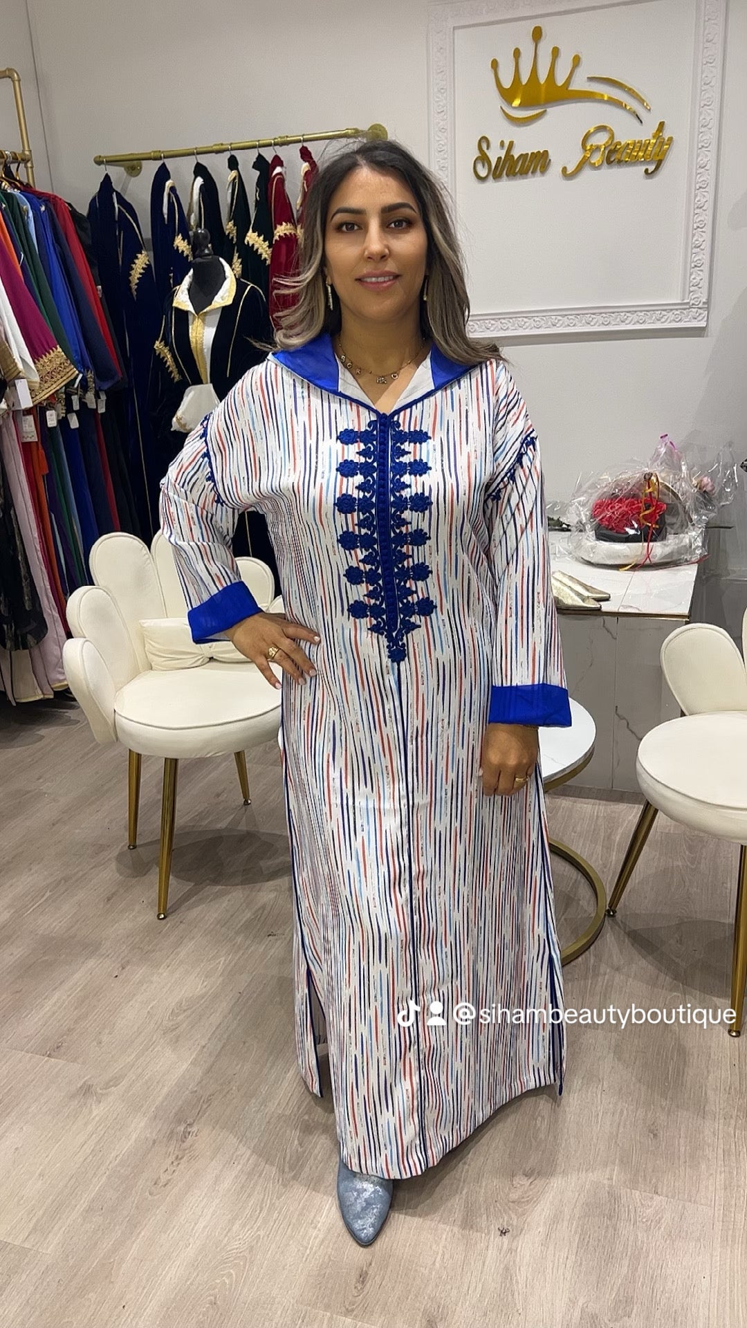 A JELABA STYLE