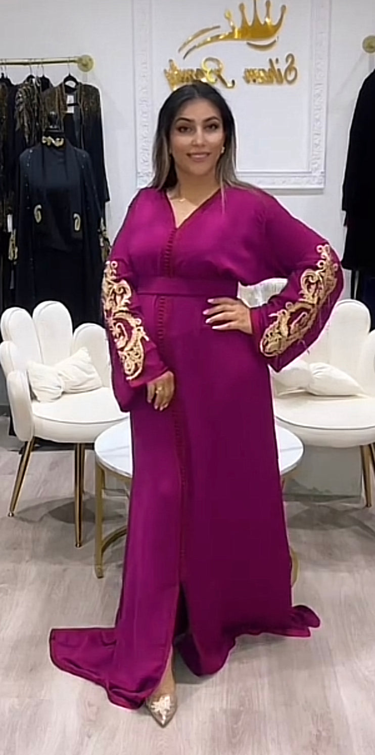 A CAFTAN MIRA