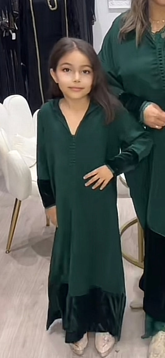 A JELABA ISIS FILLE